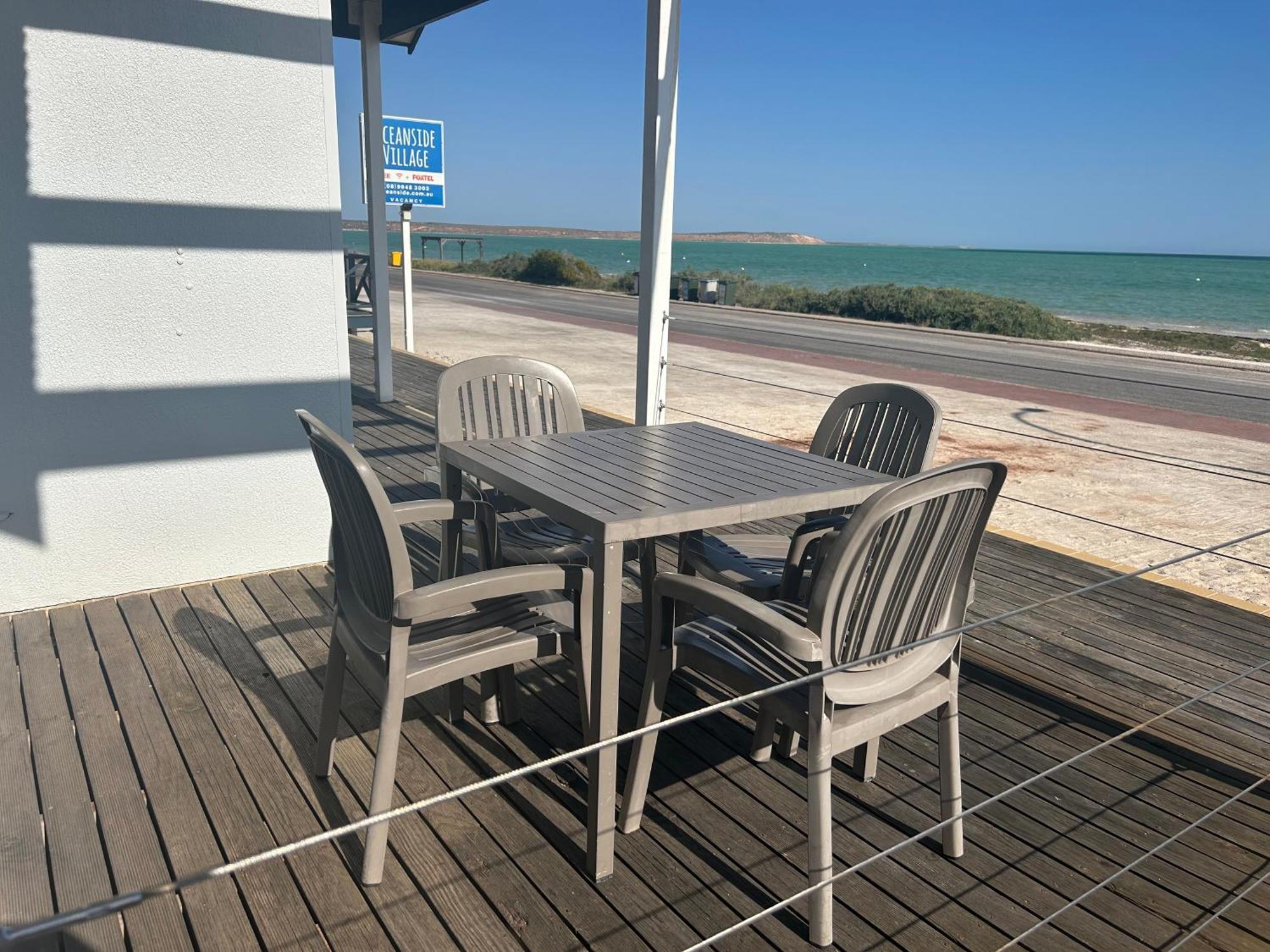 Oceanside Village Denham Esterno foto