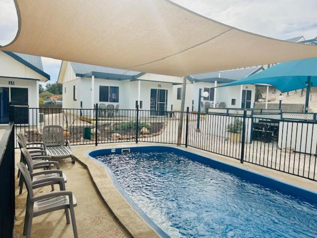 Oceanside Village Denham Esterno foto