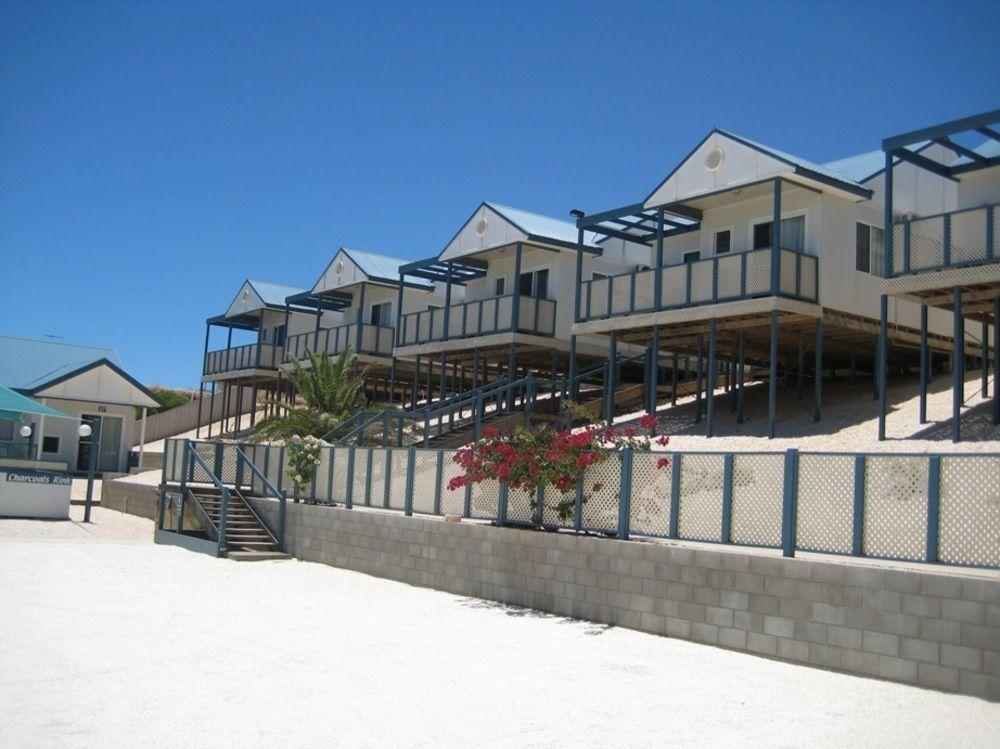 Oceanside Village Denham Esterno foto