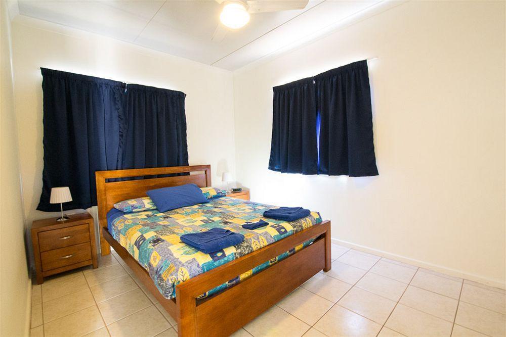 Oceanside Village Denham Esterno foto